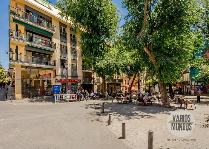 Paseo Por Madrid Para 7 En Lavapiés E2